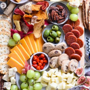 Making a cheese board for wine tasting? Follow this simple, down-to-earth guide to start pairing cheese, charcuterie and other snacks with wine! | foxeslovelemons.com