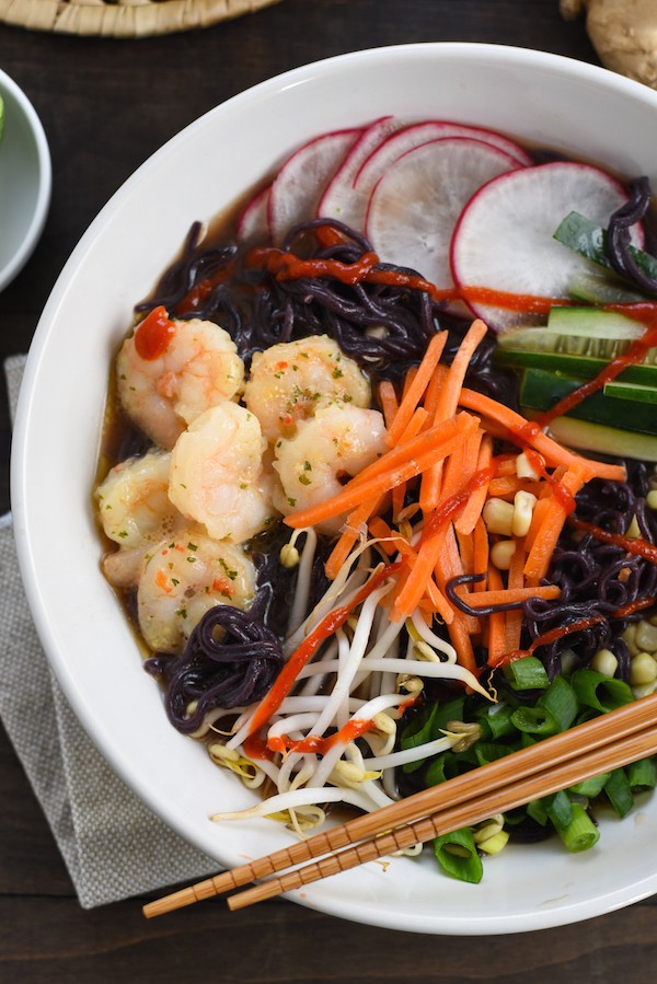 Quick-Fix Fancy Shrimp Ramen - A fun meal that can be prepped in advance, and uses a little help from the store. | foxeslovelemons.com